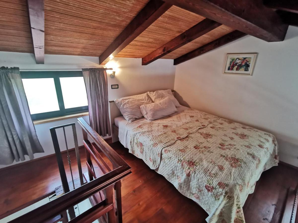 Apartments Divina Ровин Екстериор снимка