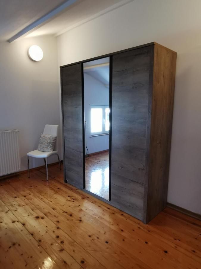 Apartments Divina Ровин Екстериор снимка